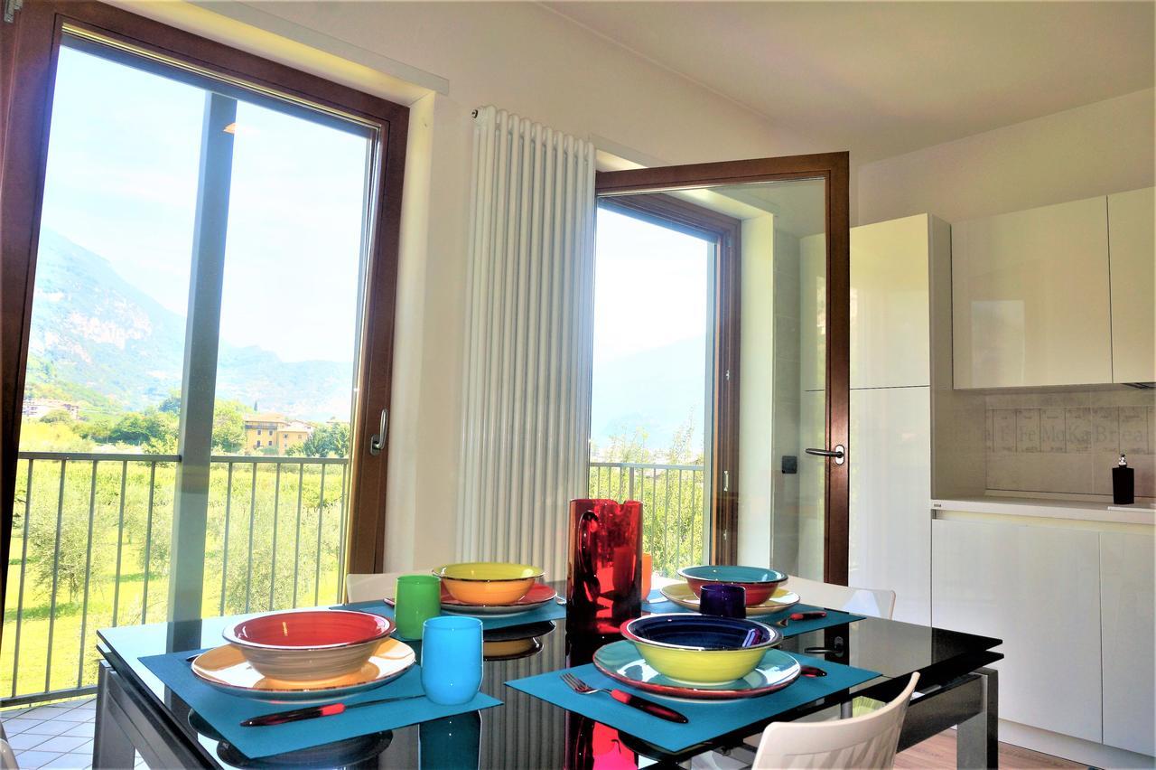 Apartament Deluxe Mayde Apartman Riva del Garda Kültér fotó