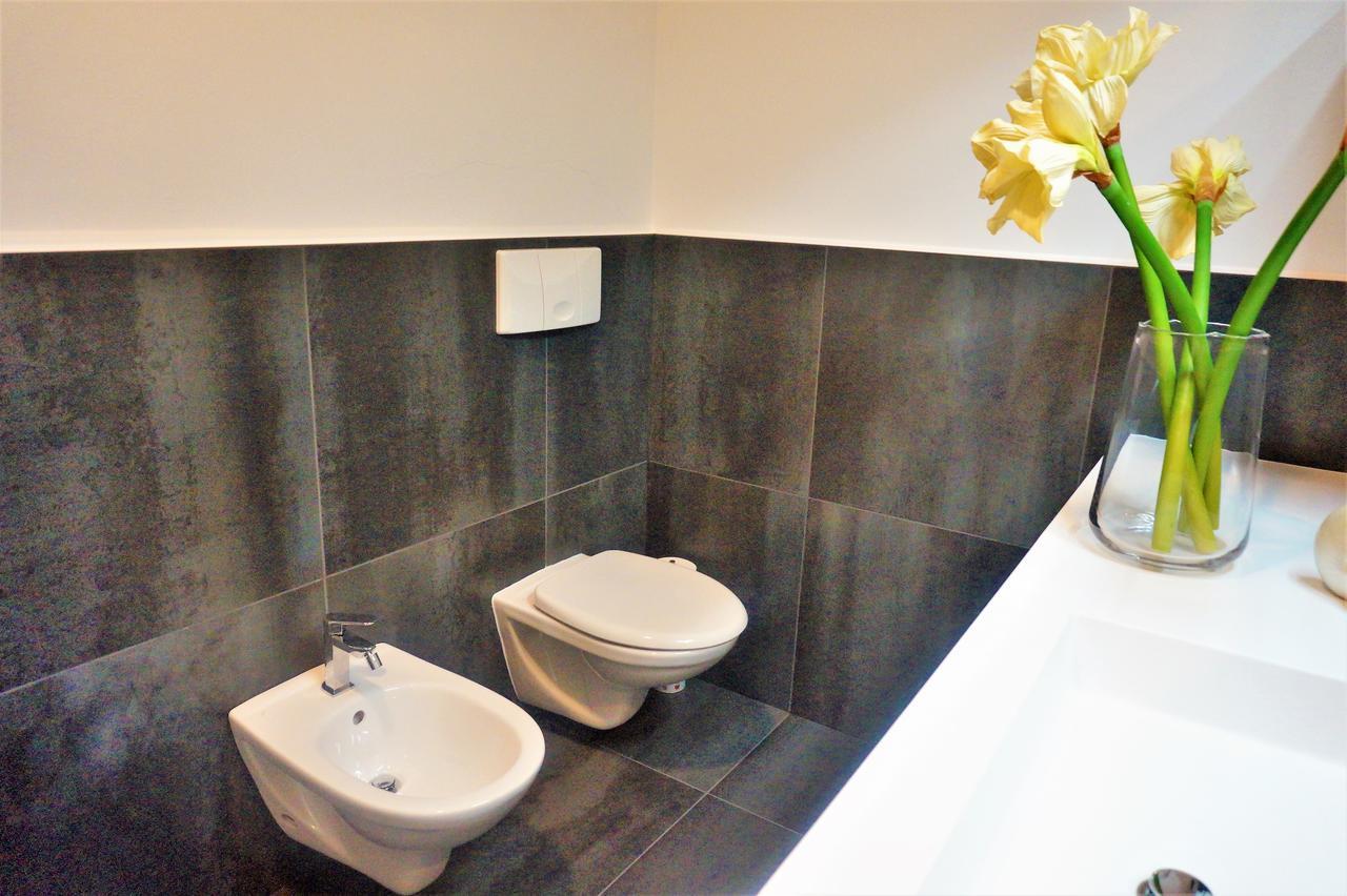 Apartament Deluxe Mayde Apartman Riva del Garda Kültér fotó